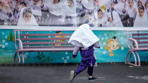 فیلم / معاون آموزش و پرورش: ۱۴۸ هزار و ۵۰۵ نفر دانش آموز بازمانده از تحصیل در مقطع ابتدایی داریم