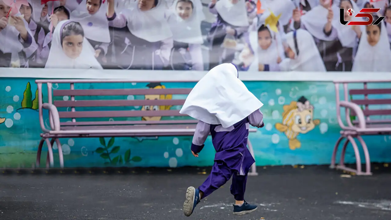 فیلم / معاون آموزش و پرورش: ۱۴۸ هزار و ۵۰۵ نفر دانش آموز بازمانده از تحصیل در مقطع ابتدایی داریم