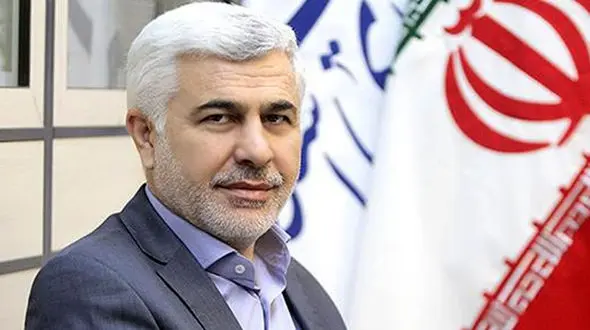 درخواست نماینده مجلس: ۵۰۰ هزار تومان چاره ساز نیست /  شهرها را حداقل یک‌ماه قرنطینه کنید