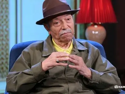 آقا بزرگ سینمای ایران: برای کار در خارج باید به حکومت بد و بیراه بگی!؛ آمریکا برایم کوچک و کار در آنجا...+ویدیو