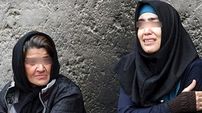 نجات زنان از  ته خط + فیلم