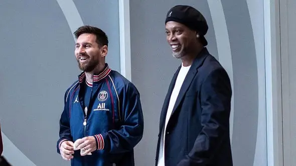 رونالدینیو:  انتظار نداشتم مسی به پاری سن ژرمن برود