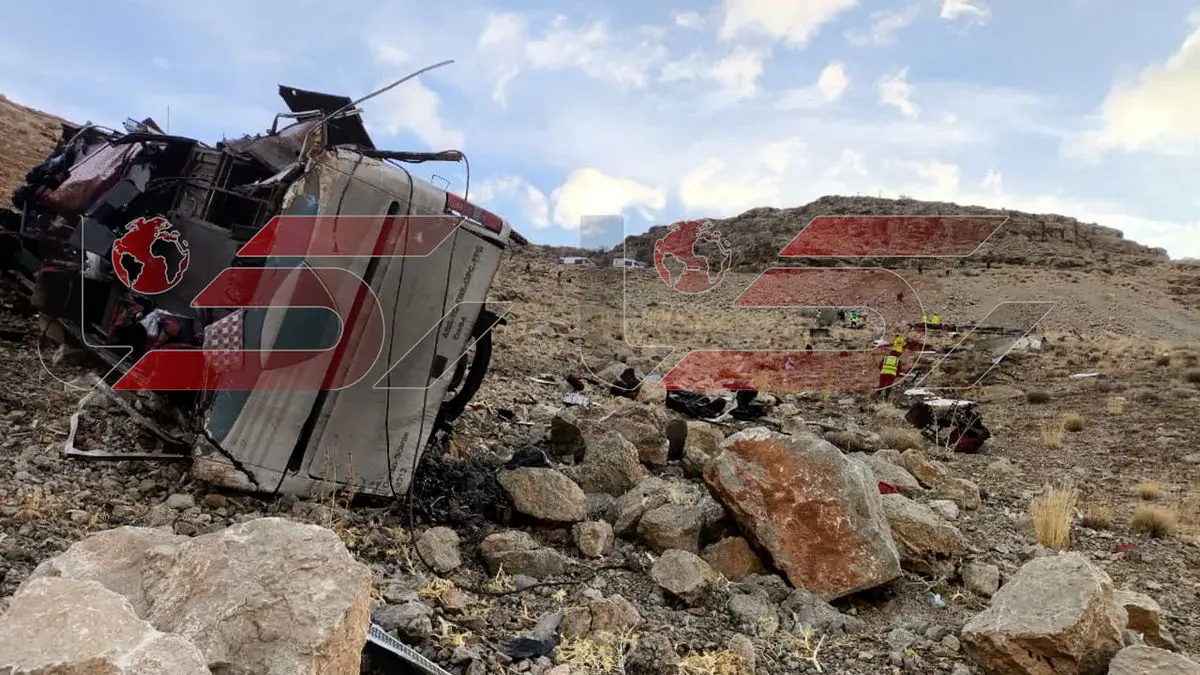 فیلم واژگونی مرگبار اتوبوس در محور اصفهان–یاسوج / سفر شبانه با 3 کشته و 15 زخمی