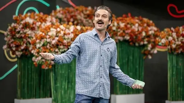 ارژنگ امیرفضلی: خدارا شکر، داروی کرونا کشف شد + فیلم