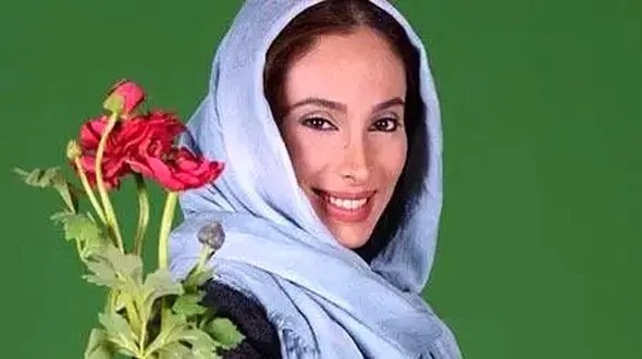 سحر زکریا بازیگر سریال « شیش ماهه» تغییر چهره داد/ خانوم  بازیگر در 52 سالگی با استایل منحصربه فرد اصلا قابل شناسایی نیست+ عکس