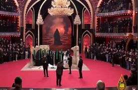روضه‌خوانی سوزناک پدر و پسری در حسینیه معلی/ فیلمی از حاج سعید حدادیان و پسرش در برنامه تلویزیونی حسینیه معلی