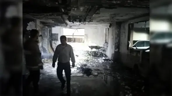 آتش سوزی بزرگ در مجتمع مسکونی فولادشهر / یک تن کشته و 26 زن و مرد به شدت مصدوم شدند + عکس