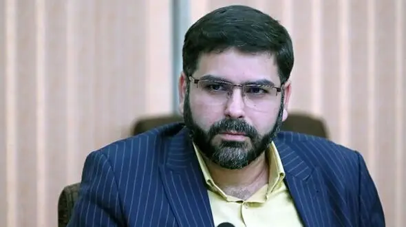 پست محمد حسین رنجبران درباره حضور نوه های امام خمینی (ره) در مراسم بدرقه آقای شهید ایران 