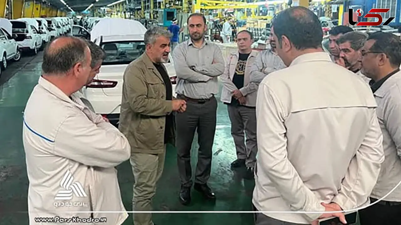 بازدید مدیرعامل پارس‌خودرو از خطوط تکمیل‌کاری محصولات/ برنامه‌ریزی برای تجاری‌سازی و تحویل هزار دستگاه خودرو به مشتریان در روزهای آتی