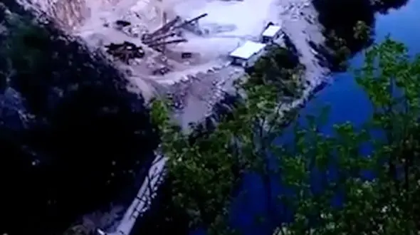 از لغزش زمین با انفجار معدن تا حمله سوسک ها به عربستان سعودی