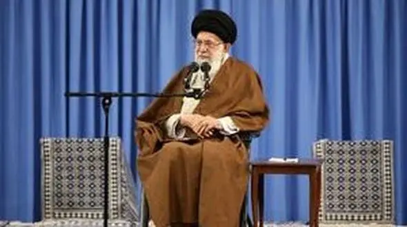 فیلم / درخواست کنکوری دختر ایرانی از رهبری انقلاب  / قربون مهربونیا و دل دریاییت رهبرم...