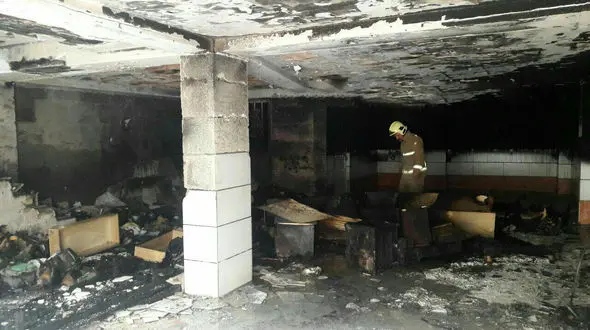 نجات جان یک خانواده از میان شعله های آتش در ساختمانی در افسریه