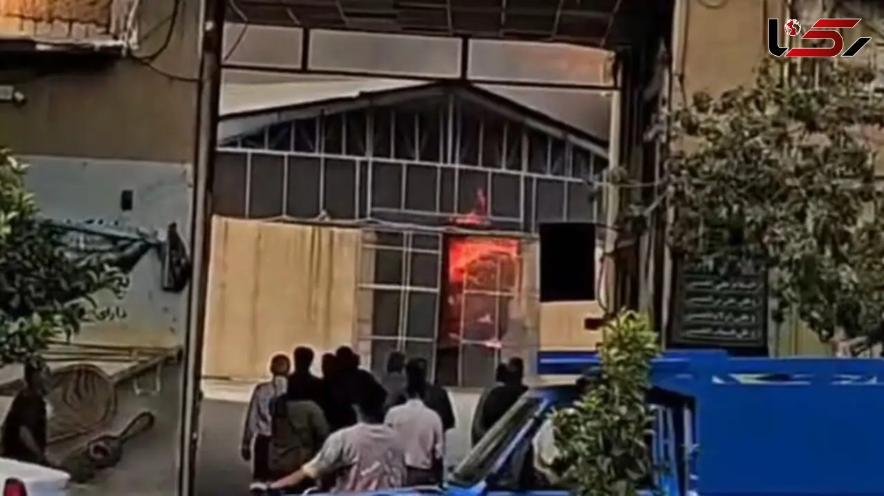 آتش‌سوزی گسترده در سوله آرد گندم شیراز