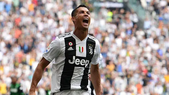 رونالدو آرزوی کودک مبتلا به تومور مغزی را برآورده کرد