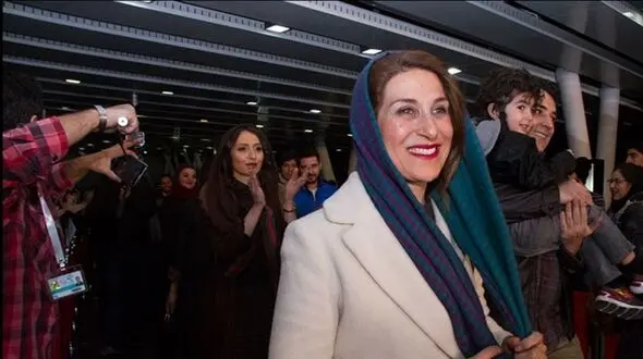  معتمدآریا: حساسیت روی چهار تار مو مهم‌تر است یا ورود پول‌های میلیاردی؟ 