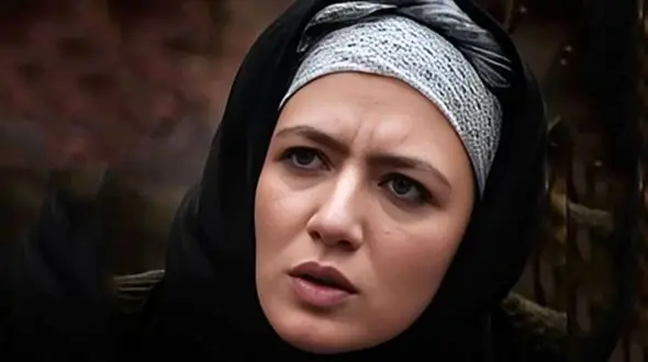 ویدیو امروز | آواز خوانی و رقص ایرانی در فیلم عاشق پیشه همه رو به خود جلب کرد ! 