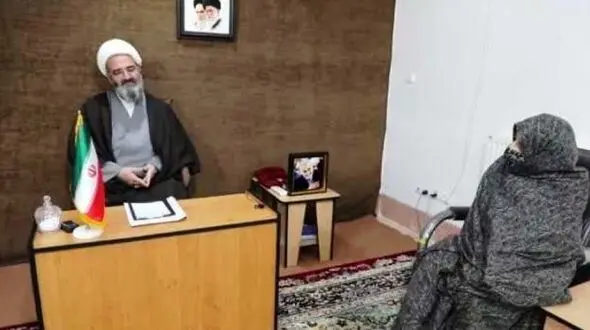 تشرف یک بانوی بهایی به دین اسلام در سمنان 