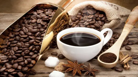 وقتی هر روز قهوه می نوشید چه اتفاقی برای بدن شما می افتد؟