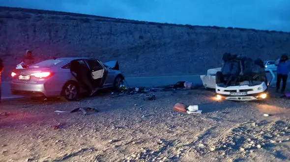 برخورد مرگبار ال‌۹۰ و سانتافه / خواب‌آلودگی راننده، جان 4 نفر را گرفت