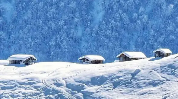عکس کارت پستالی از ماسال 