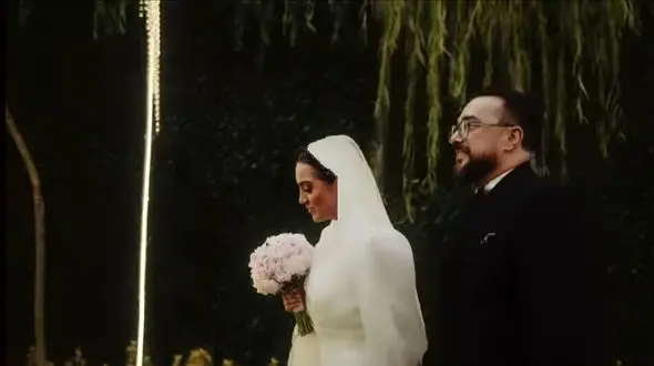 عکس های  جذاب عروسی مجلل سپند امیرسلیمانی و مونا کرمی در  باغ تالار زیبا / علی اوجی  وسط سفره عقد و عموپورنگ با لباس همدی ! 