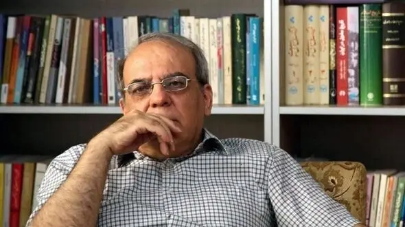 عباس عبدی: بی‌دینی حاصل عملکرد علم‌الهدی و برخی روحانیون است نه تبلیغات دشمن!