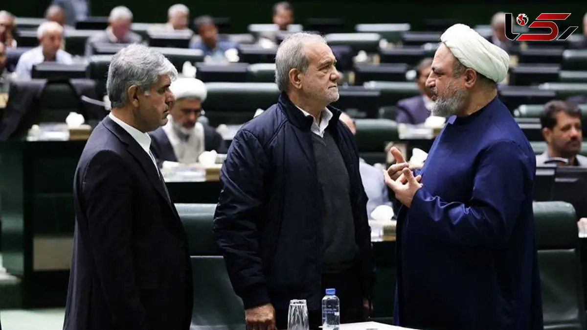 رسایی : کلیات لایحه بودجه ۱۴۰۵ رای نخواهد آورد/ گفت‌وگوی خصوصی حمید رسایی و مسعود پزشکیان