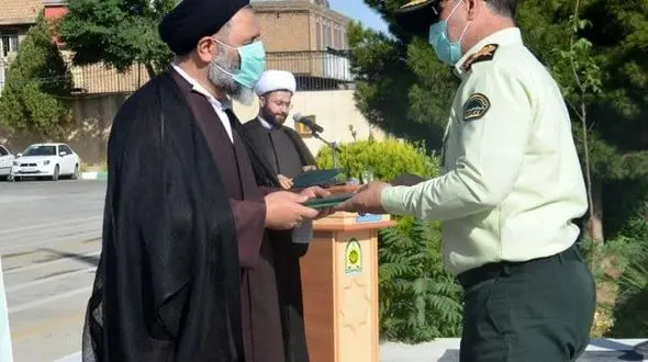 تقدیر رئیس سازمان عقیدتی سیاسی ناجا از فرمانده انتظامی کرمانشاه