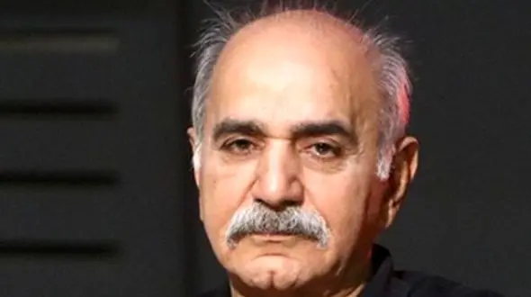 مداحی زیبای پرویز پرستویی و سینه زنی اشک آلود شهاب حسینی در هیئت عزاداری حسینی/ با عشق تو من زنده‌ام...+فیلم