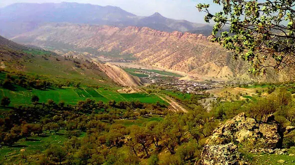 ازدواج در این روستا آسان است