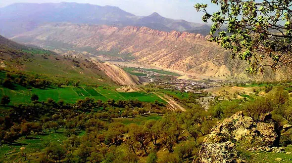 ازدواج در این روستا آسان است