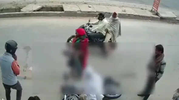 فیلم له شدن سر پسربچه بازیگوش زیر چرخ های کامیون  