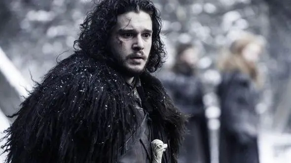 تصویری دیده نشده از صحنه فیلمبرداری سریال «بازی تاج و تخت»  +عکس