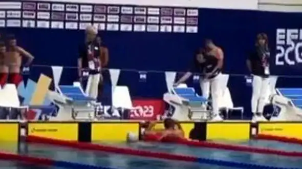 این شناگر فارس زبان در مسابقات غرق شد و مرد