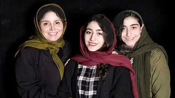 فیلم / عروسی باشکوه و شاهانه دختر ژاله صامتی / مادر عروس زیباتر از همه میهمانان در تالار مجلل 