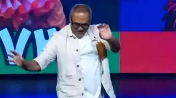 فیلم  رقص رامبد با چشم و دلوم روشن که روزبه حصاری بهش میگه چه مبتذلی