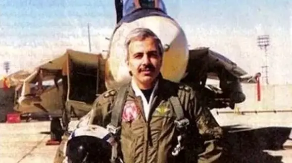 درگذشت شکارچی قهرمان میگ‌های بعثی  /  خلبان ایرانی  3 هواپیما را با یک‌ موشک شکار کرد