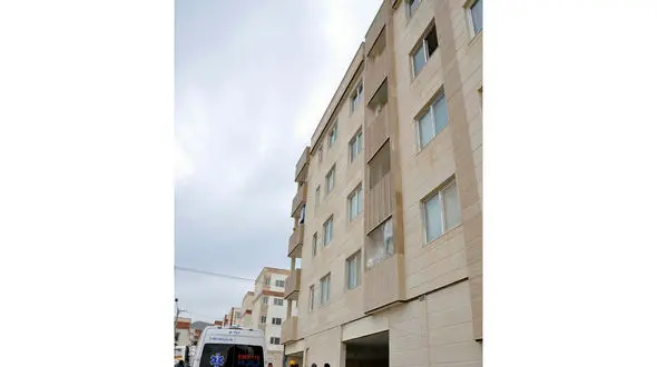  خودکشی مرد ایلامی از طبقه چهارم ساختمان + عکس 