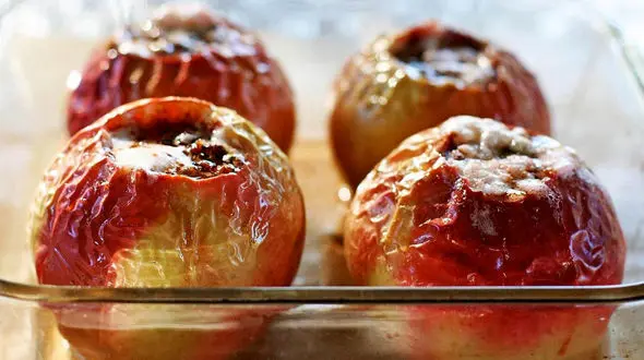 خواص سیب پخته 