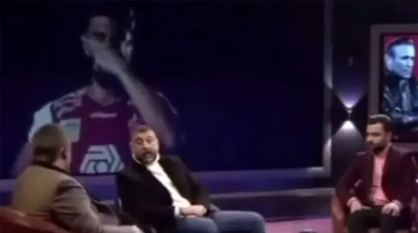 فیلم منتشر نشده از حال بد مهرداد میناوند در ویژه برنامه آخرین دربی 