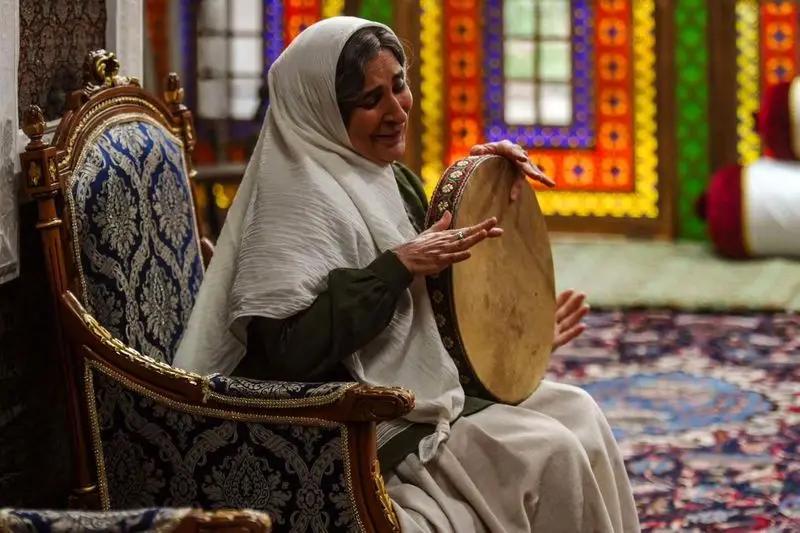 عکس‌های مرجانه گلچین در نقش "دایه" در سریال بامداد خمار