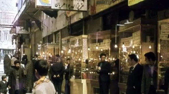 ماجرای اسکناس «روسیاه»؛ عجیب‌ ترین پول تاریخ پس از انقلاب ایران