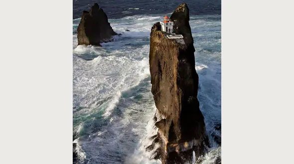 عجیب ترین خانه با چاشنی دریا + عکس