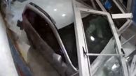 ورود وحشت آور یک خودرو به کلانتری پلیس! + فیلم