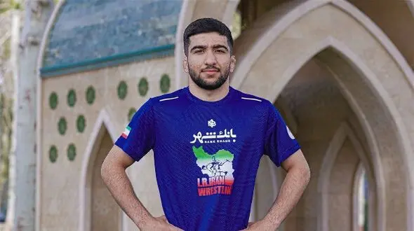 پیام احمدی  پسر طلایی ایران در کشتی فرنگی جوانان قهرمانی آسیا + فیلم