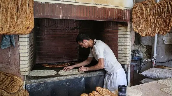 رستگار: قیمت جدید نان در تهران هنوز نهایی نشده است / آیا افزایش قیمت جدید در راه است؟