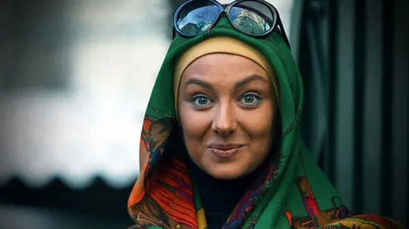 عکس های جذاب خانم بازیگر چشم رنگی ایرانی + بیوگرافی ویدا جوان 