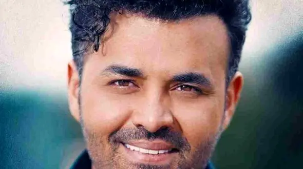 آوازخوانی باشکوه میثم ابراهیمی با آهنگ  شدی عشقم / شدی عشقم میگی عمرا به دلت وا بدم...