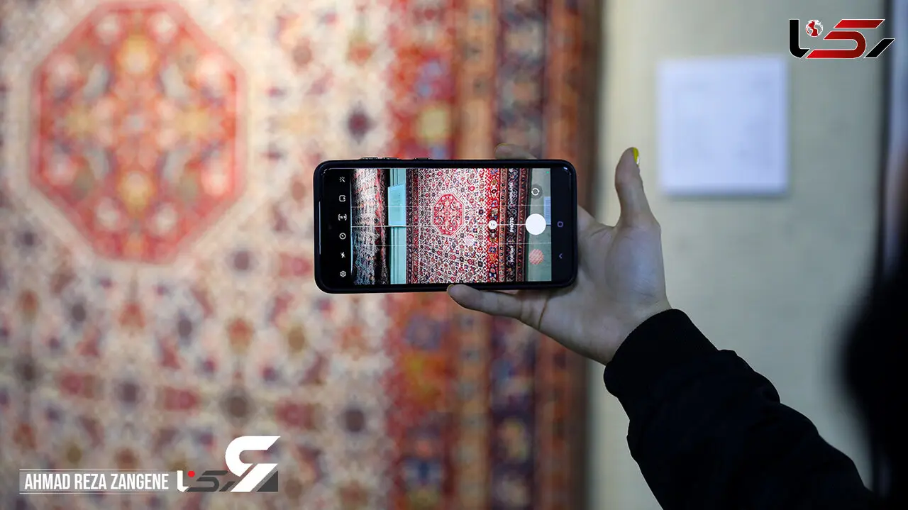 فرش دستباف ایرانی کاملا ارگانیک و برای سلامت انسان ارزشمند است / فرش های ماشینی از جنس نایلون و پلاستیک هستند و ممکن است سرطان زا باشند