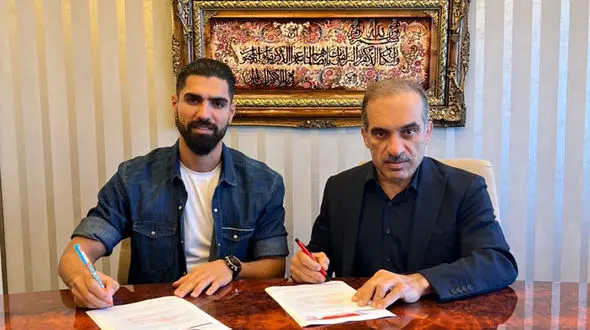 اسدی به تراکتور پیوست